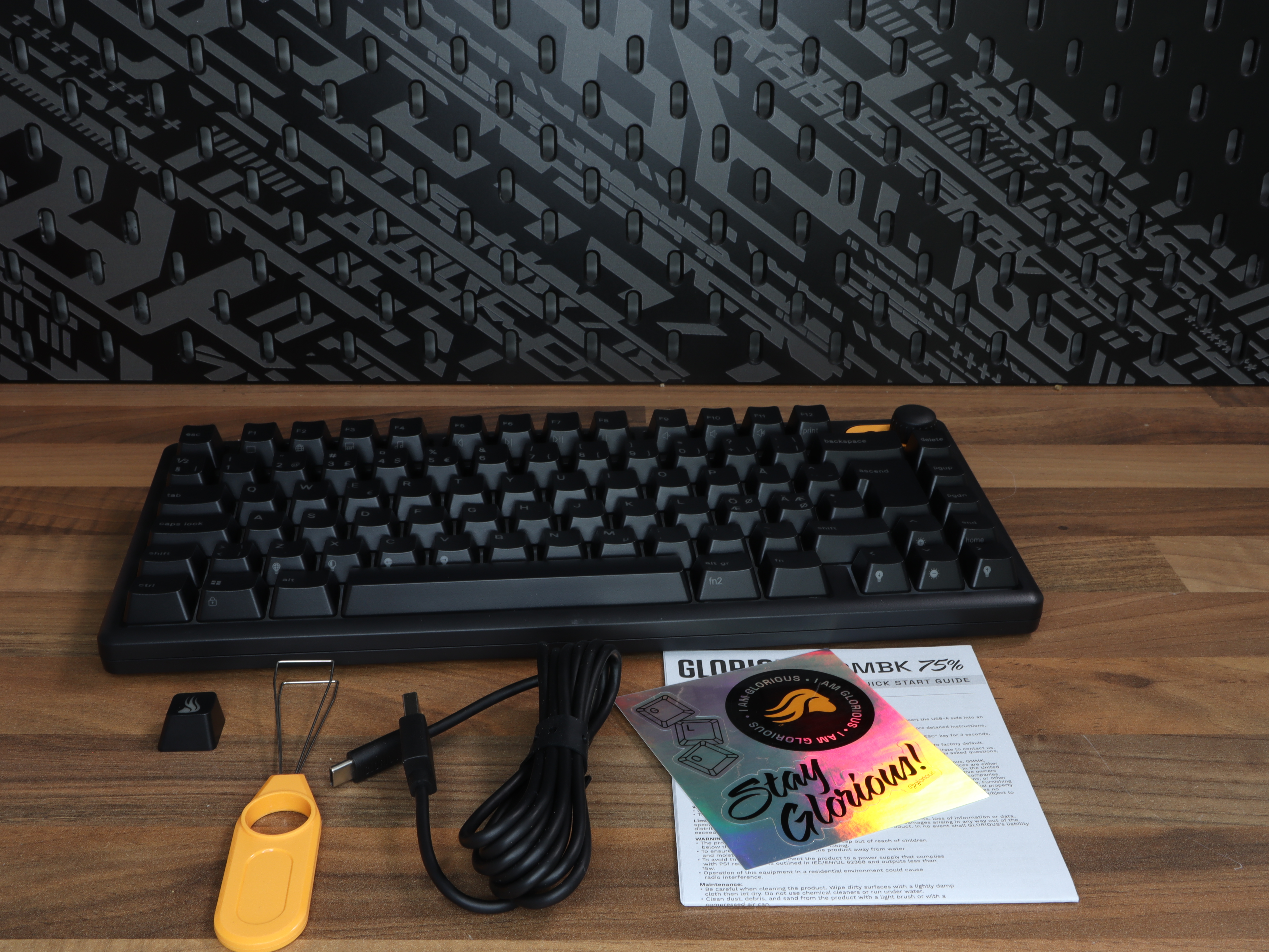 Glorious GMBK 75% budget low price wired gaming keyboard waterproof.JPG